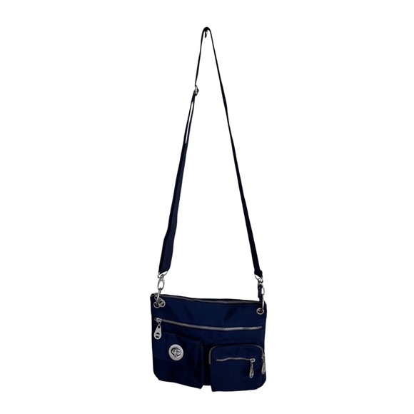 Baggallini Nylon Crossbody Travel Purse - Picture 1 of 13